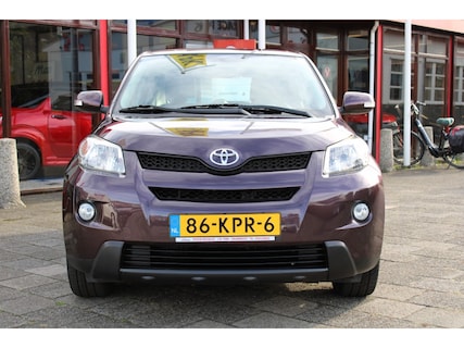 Toyota-Urban Cruiser