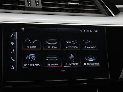 Audi-Q8 e-tron