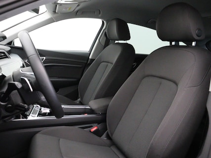 Audi-Q8 e-tron