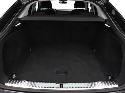 Audi-Q8 e-tron