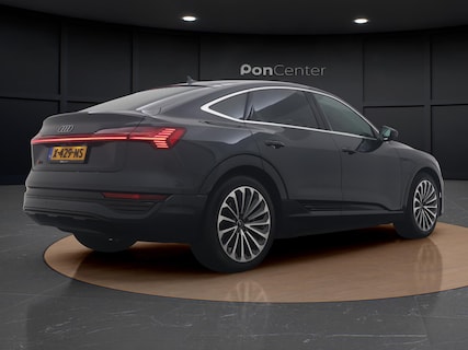 Audi-Q8 e-tron