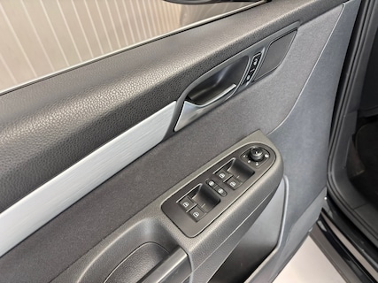 Volkswagen-Sharan