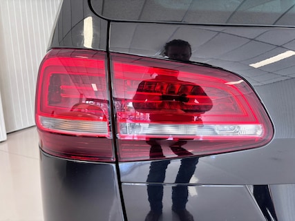 Volkswagen-Sharan