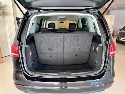 Volkswagen-Sharan