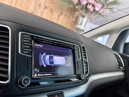 Volkswagen-Sharan