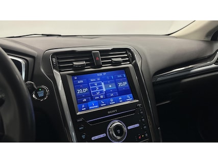 Ford-Mondeo