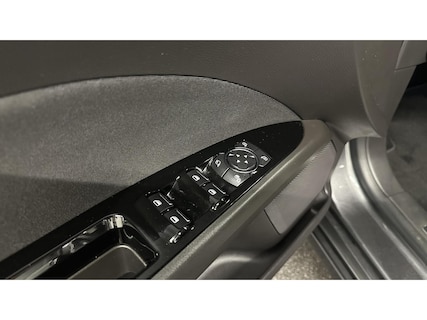 Ford-Mondeo