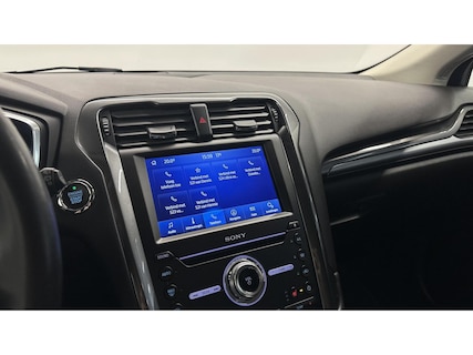 Ford-Mondeo