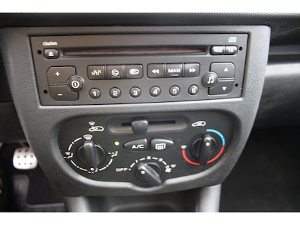 Peugeot-206+