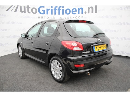 Peugeot-206+
