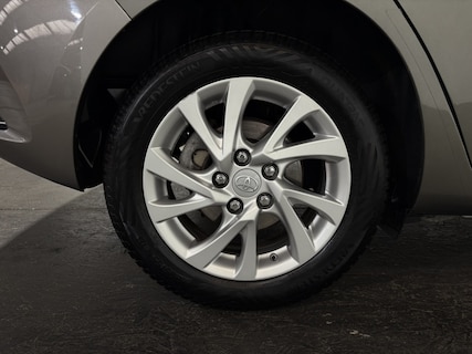Toyota-Auris