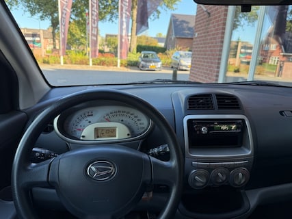 Daihatsu-Sirion