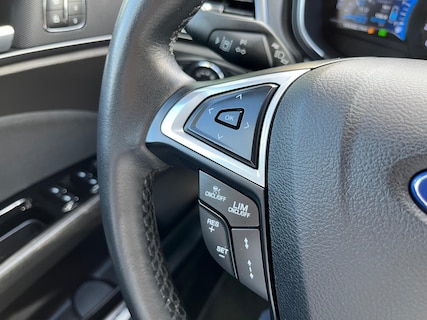 Ford-Mondeo