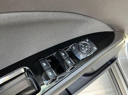 Ford-Mondeo