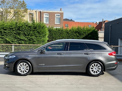 Ford-Mondeo