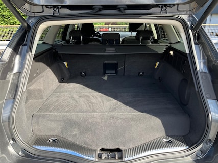 Ford-Mondeo