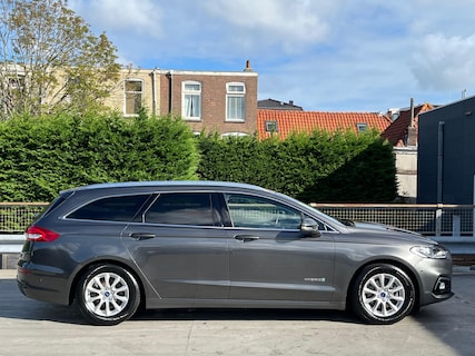 Ford-Mondeo