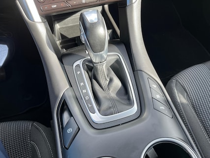 Ford-Mondeo