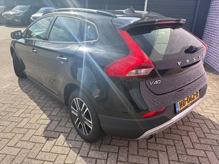 Volvo-V40 Cross Country
