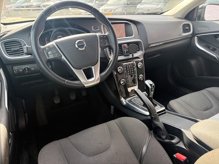Volvo-V40 Cross Country