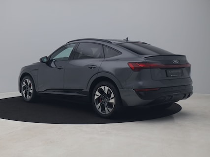 Audi-Q8 e-tron