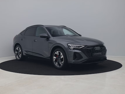 Audi-Q8 e-tron