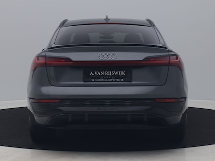 Audi-Q8 e-tron