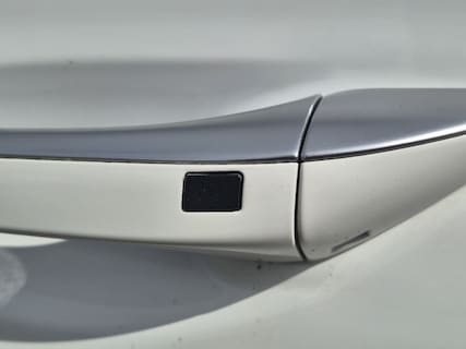 Hyundai-Ioniq
