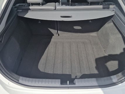 Hyundai-Ioniq
