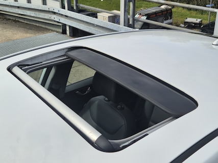 Hyundai-Ioniq