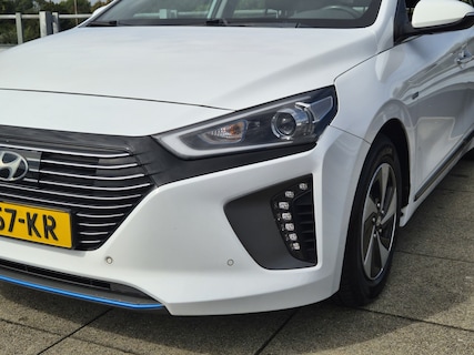 Hyundai-Ioniq
