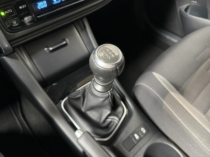 Toyota-Auris