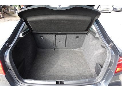 SEAT-Toledo