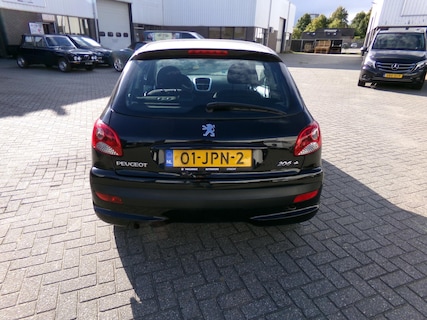 Peugeot-206+