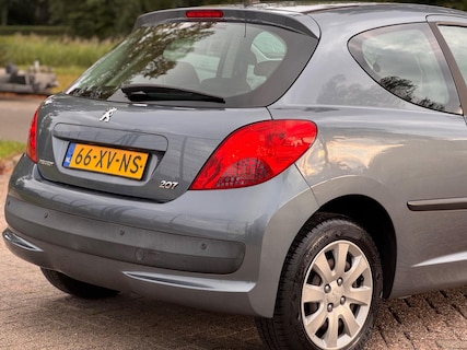 Peugeot-207