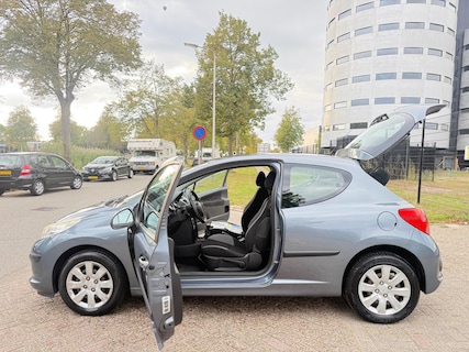 Peugeot-207