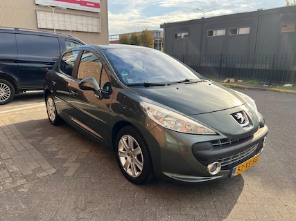 Peugeot-207