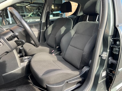 Peugeot-207