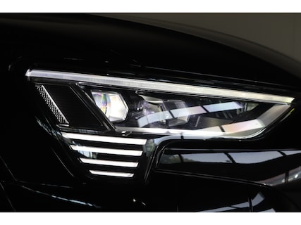 Audi-Q8 e-tron