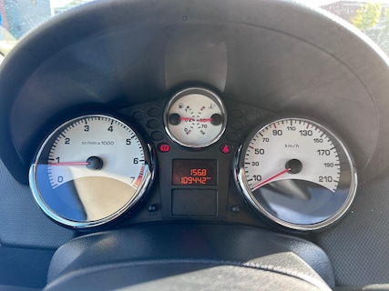 Peugeot-207