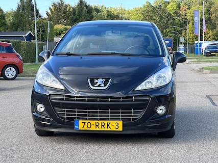 Peugeot-207