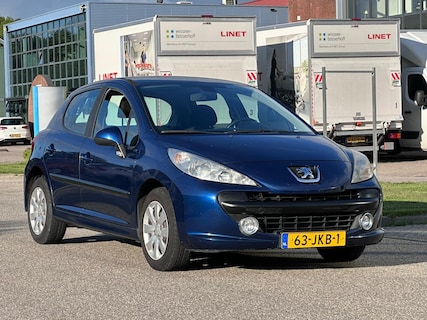 Peugeot-207