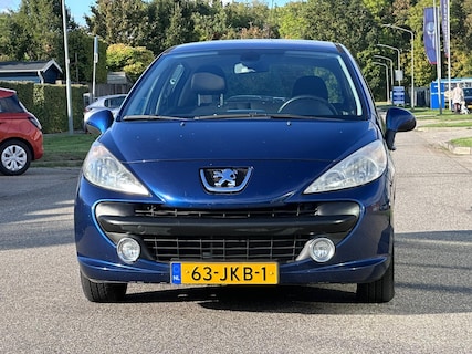 Peugeot-207