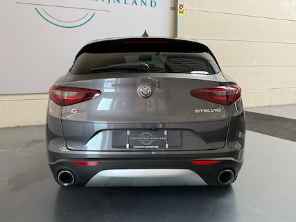 Alfa Romeo-Stelvio