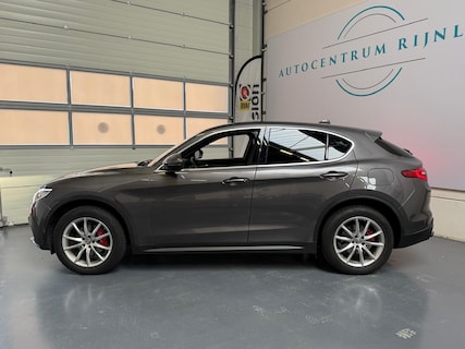 Alfa Romeo-Stelvio
