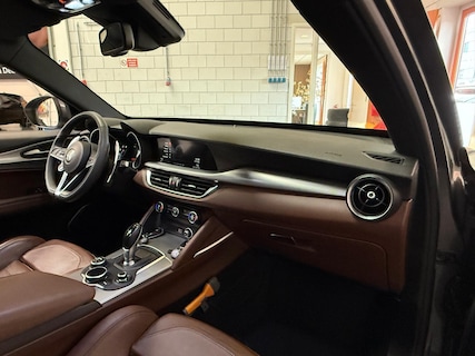 Alfa Romeo-Stelvio