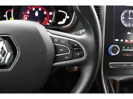 Renault-Scenic
