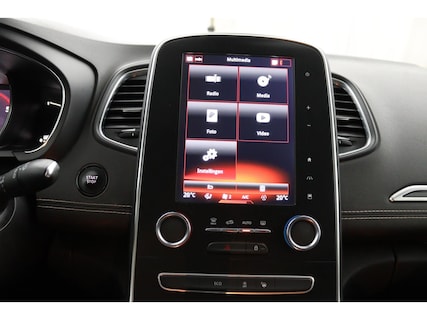 Renault-Scenic