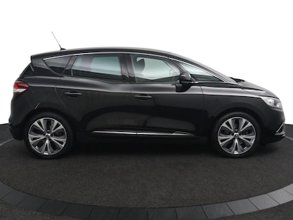 Renault-Scenic