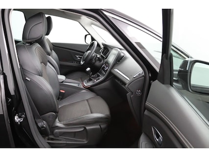 Renault-Scenic